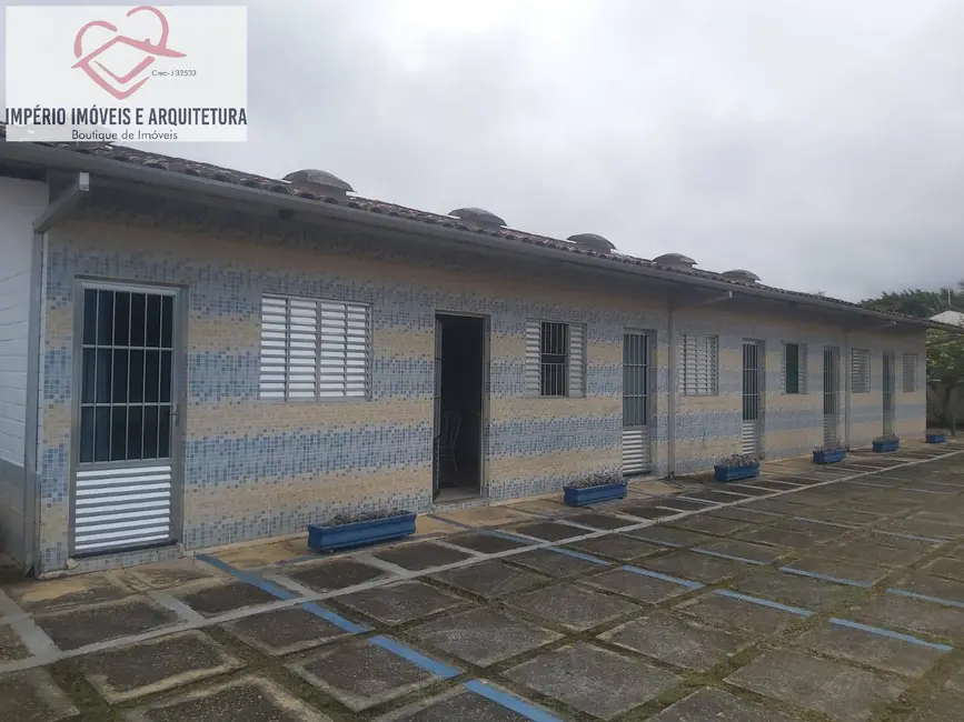 Casa com 1 quarto para alugar, 50m2 em Caraguatatuba - SP - imagem 9 Foto 9 de Casa com 1 quarto para alugar, 50m2 em Caraguatatuba - SP
