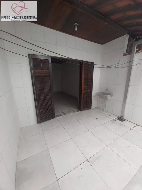 Casa com 1 quarto para alugar, 50m2 em Caraguatatuba - SP - imagem 6 Foto 6 de Casa com 1 quarto para alugar, 50m2 em Caraguatatuba - SP