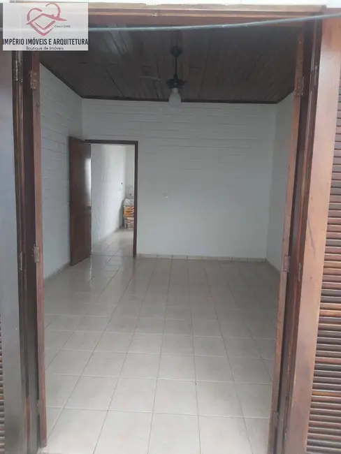 Casa com 1 quarto para alugar, 50m2 em Caraguatatuba - SP - imagem 7 Foto 7 de Casa com 1 quarto para alugar, 50m2 em Caraguatatuba - SP