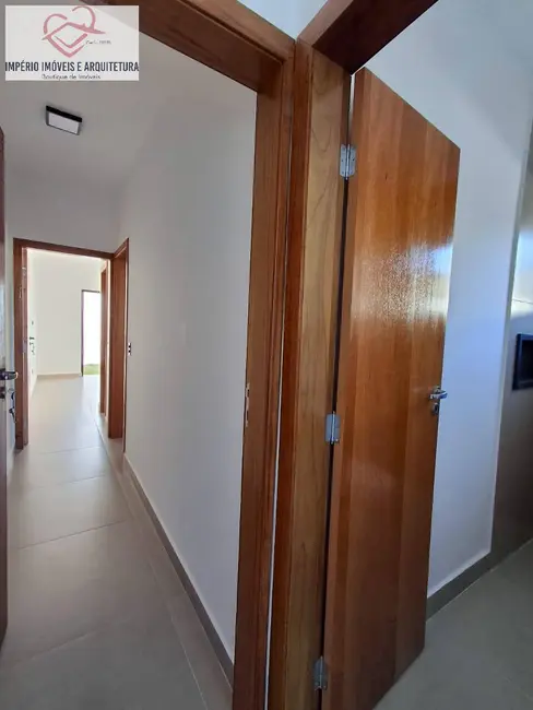 Foto 5 de Casa com 2 quartos à venda em Balneário dos Golfinhos, Caraguatatuba - SP
