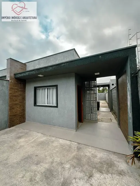 Foto 1 de Casa com 2 quartos à venda em Balneário dos Golfinhos, Caraguatatuba - SP