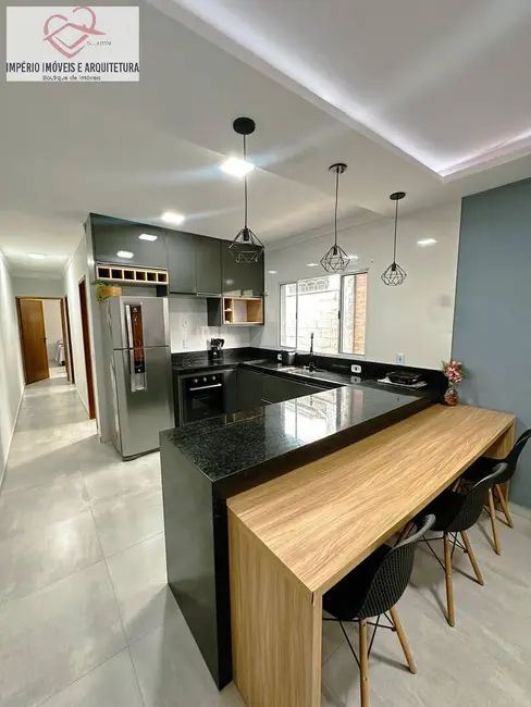 Foto 2 de Casa com 2 quartos à venda em Balneário dos Golfinhos, Caraguatatuba - SP