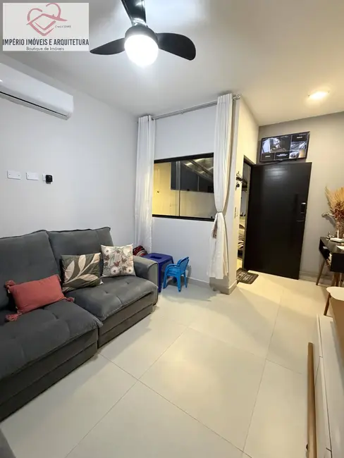 Casa com 3 quartos à venda e para alugar em Balneário dos Golfinhos, Caraguatatuba - SP - imagem 4 Foto 4 de Casa com 3 quartos à venda e para alugar em Balneário dos Golfinhos, Caraguatatuba - SP