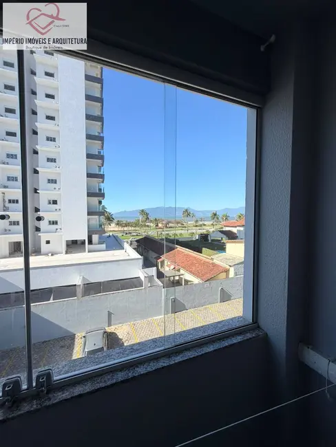 Foto 9 de Casa com 2 quartos para alugar em Indaiá, Caraguatatuba - SP