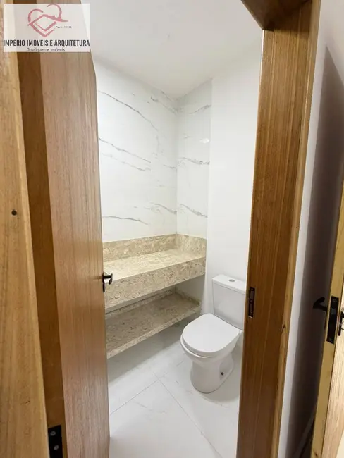 Foto 6 de Casa com 3 quartos para alugar em Caraguatatuba - SP