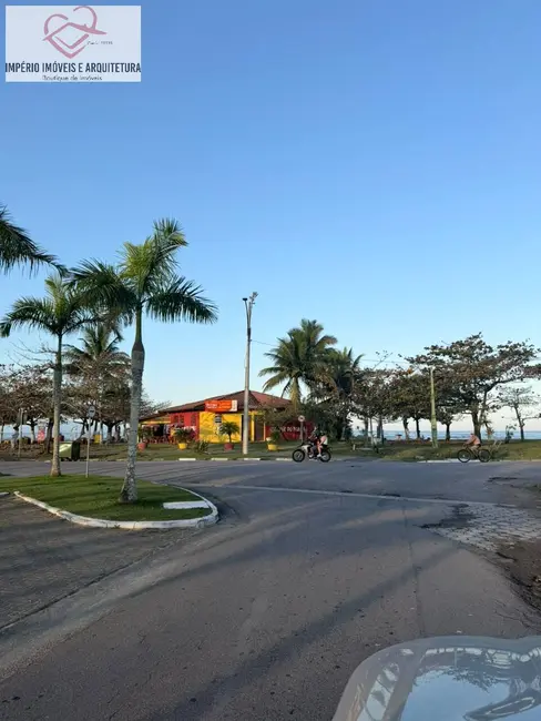 Foto 9 de Casa com 3 quartos para alugar em Caraguatatuba - SP