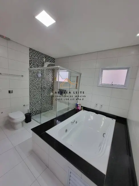 Casa com 3 quartos à venda, 294m2 em Jardim Residencial Giverny, Sorocaba - SP - imagem 3 Foto 3 de Casa com 3 quartos à venda, 294m2 em Jardim Residencial Giverny, Sorocaba - SP