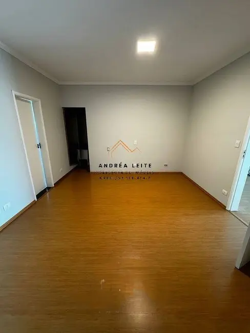Casa de Condomínio com 3 quartos à venda, 290m2 em Parque Residencial Villa dos Inglezes, Sorocaba - SP - imagem 6 Foto 6 de Casa de Condomínio com 3 quartos à venda, 290m2 em Parque Residencial Villa dos Inglezes, Sorocaba - SP