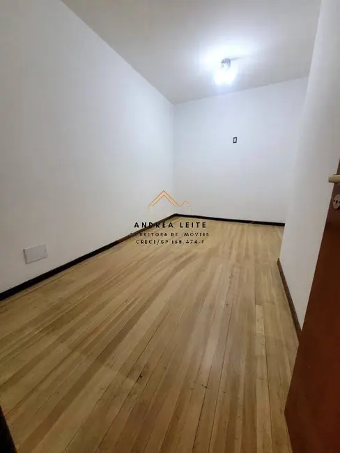 Foto 5 de Casa com 4 quartos para alugar, 280m2 em Vila Carvalho, Sorocaba - SP