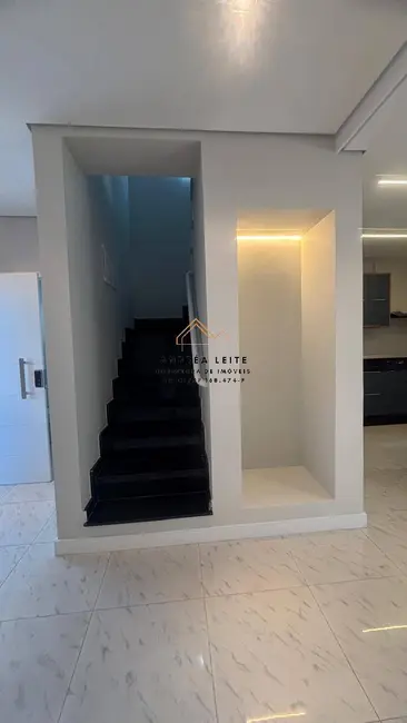 Casa de Condomínio com 3 quartos à venda, 158m2 em Jardim Pagliato, Sorocaba - SP - imagem 6 Foto 6 de Casa de Condomínio com 3 quartos à venda, 158m2 em Jardim Pagliato, Sorocaba - SP