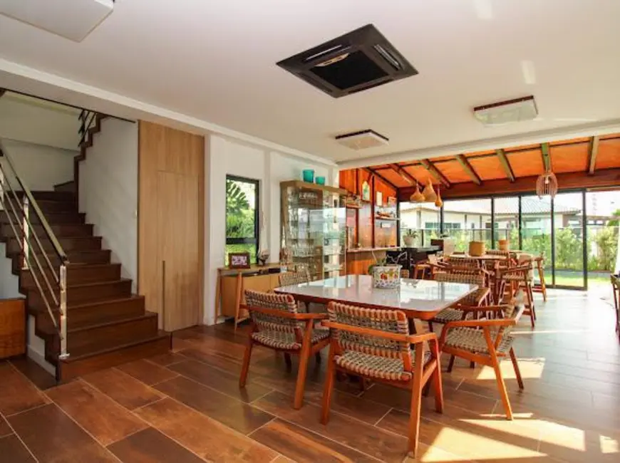 Foto 9 de Casa com 3 quartos à venda, 360m2 em Ressacada, Itajai - SC