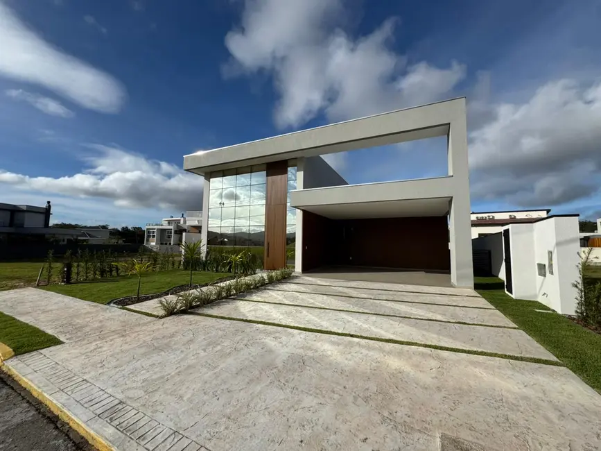 Foto 2 de Casa com 4 quartos à venda, 231m2 em Santa Regina, Camboriu - SC
