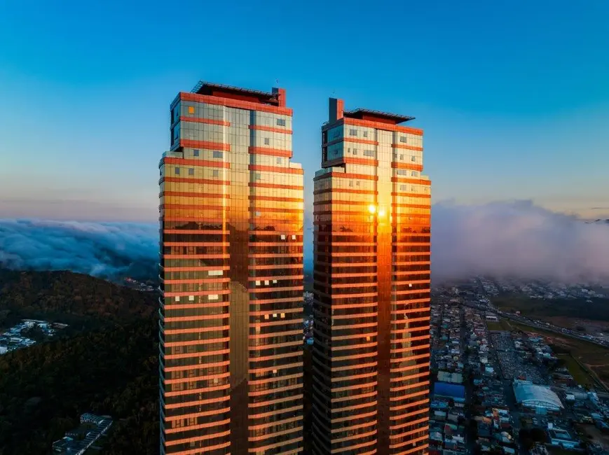 Foto 2 de Apartamento com 4 quartos à venda, 261m2 em Balneario Camboriu - SC
