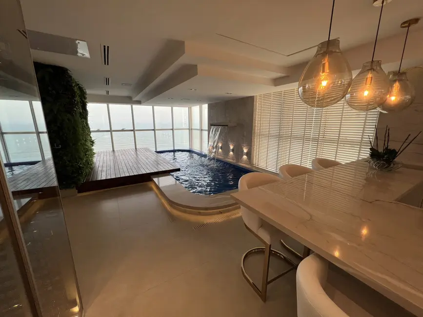 Apartamento com 4 quartos à venda, 313m2 em Centro, Balneario Camboriu - SC - imagem 5 Foto 5 de Apartamento com 4 quartos à venda, 313m2 em Centro, Balneario Camboriu - SC
