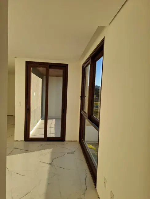 Foto 7 de Casa com 3 quartos à venda, 280m2 em Porto Belo - SC