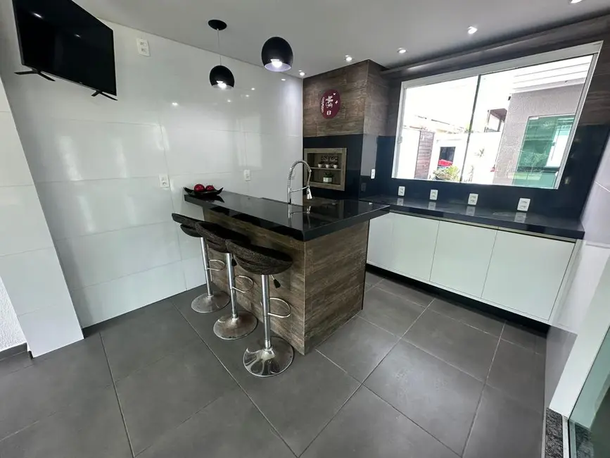 Foto 6 de Casa com 4 quartos à venda, 210m2 em Itapema - SC