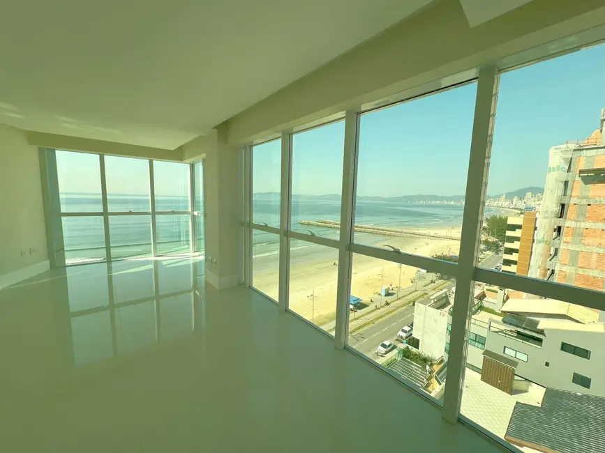 Foto 3 de Apartamento com 4 quartos à venda, 197m2 em Centro, Itapema - SC
