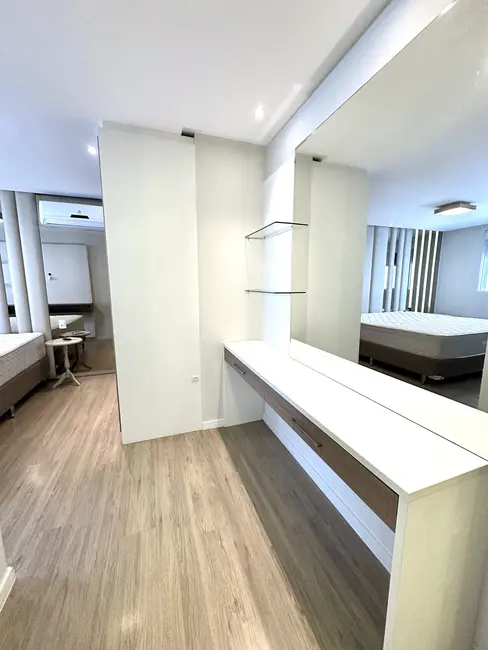 Foto 7 de Apartamento com 4 quartos à venda, 196m2 em Meia Praia, Itapema - SC