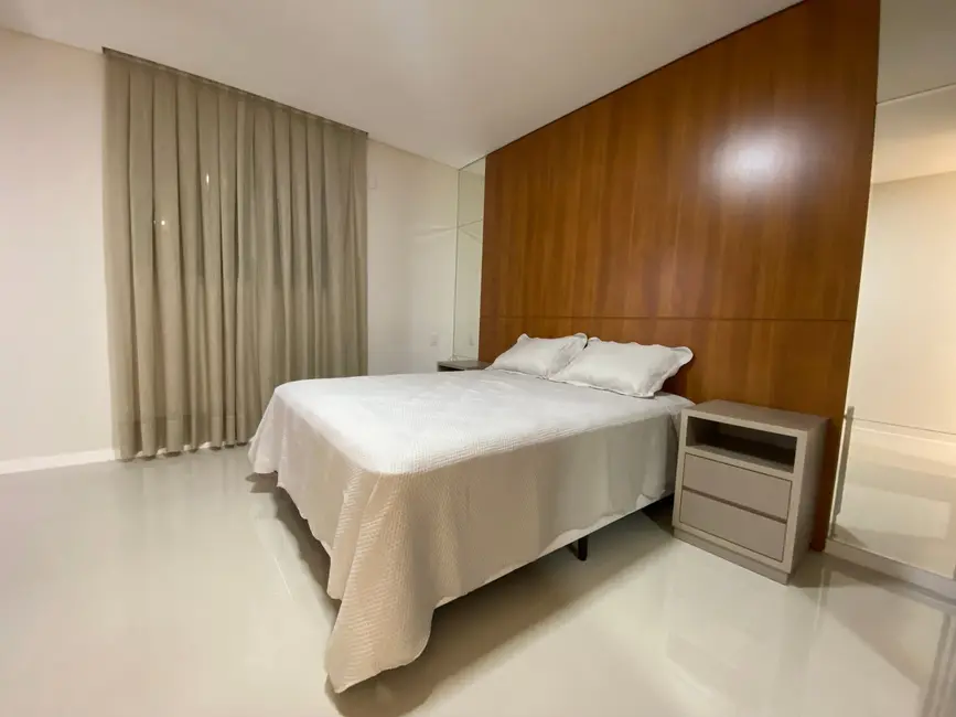 Apartamento com 3 quartos à venda, 142m2 em Meia Praia, Itapema - SC - imagem 9 Foto 9 de Apartamento com 3 quartos à venda, 142m2 em Meia Praia, Itapema - SC