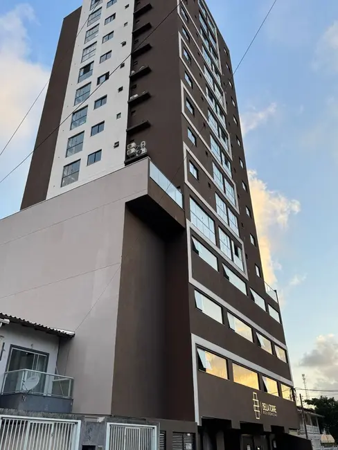 Foto 1 de Apartamento com 2 quartos à venda, 50m2 em Itapema - SC