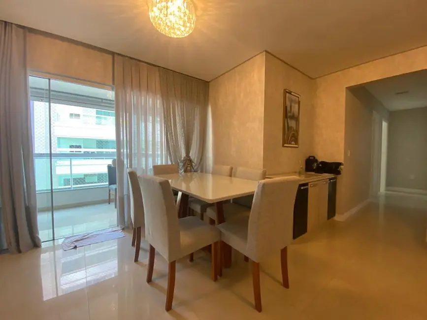Apartamento com 3 quartos à venda, 110m2 em Meia Praia, Itapema - SC - imagem 1 Foto 1 de Apartamento com 3 quartos à venda, 110m2 em Meia Praia, Itapema - SC