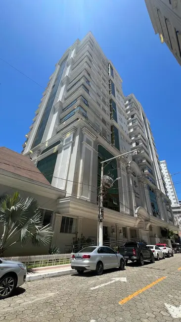 Foto 3 de Apartamento com 4 quartos à venda, 190m2 em Meia Praia, Itapema - SC