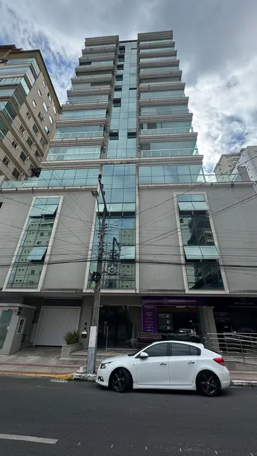 Foto 1 de Apartamento com 4 quartos à venda, 136m2 em Meia Praia, Itapema - SC