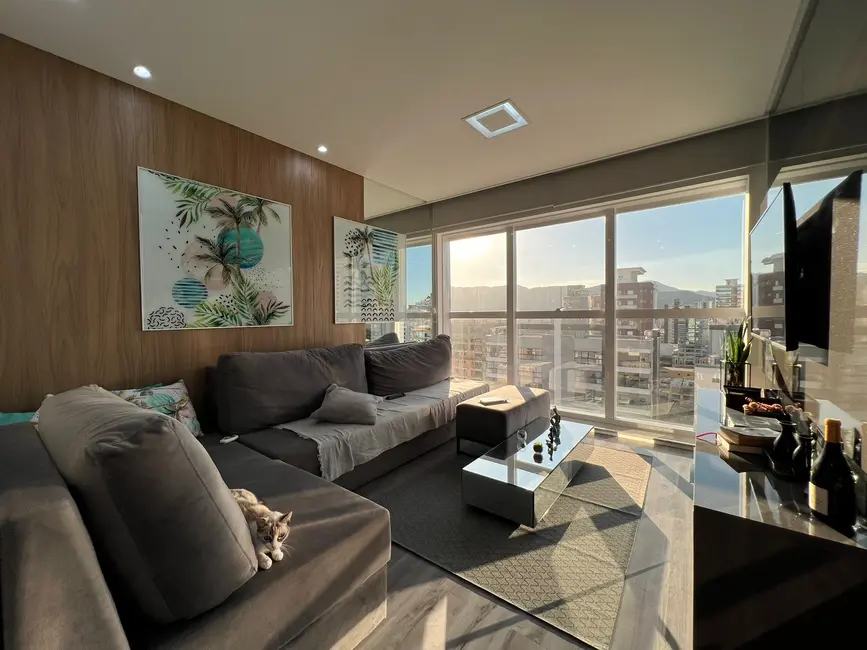 Foto 3 de Apartamento com 3 quartos à venda, 112m2 em Meia Praia, Itapema - SC