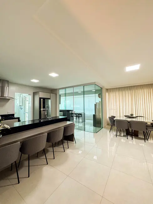 Foto 8 de Apartamento com 4 quartos à venda, 185m2 em Meia Praia, Itapema - SC