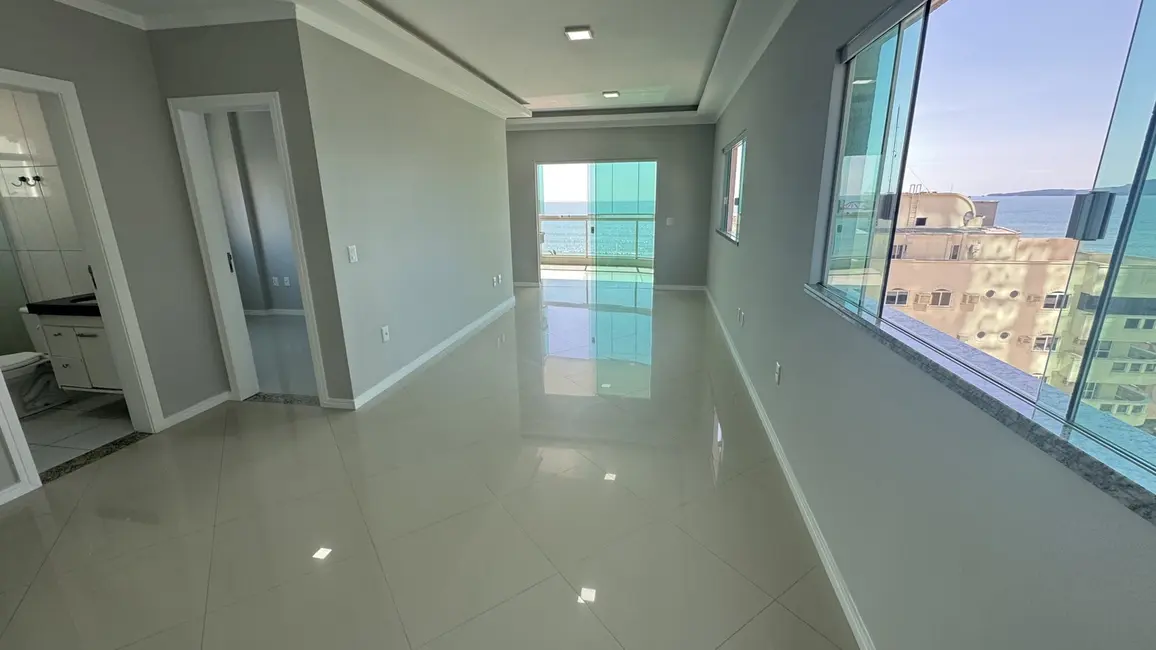 Foto 3 de Apartamento com 3 quartos à venda, 121m2 em Meia Praia, Itapema - SC