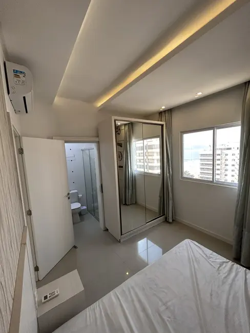 Apartamento com 3 quartos à venda, 131m2 em Meia Praia, Itapema - SC - imagem 5 Foto 5 de Apartamento com 3 quartos à venda, 131m2 em Meia Praia, Itapema - SC