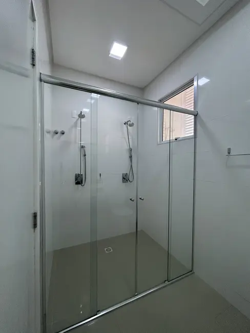 Apartamento com 3 quartos à venda, 131m2 em Meia Praia, Itapema - SC - imagem 7 Foto 7 de Apartamento com 3 quartos à venda, 131m2 em Meia Praia, Itapema - SC