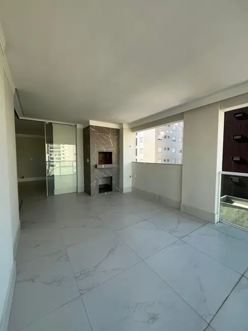 Foto 5 de Apartamento com 4 quartos à venda, 190m2 em Centro, Itapema - SC