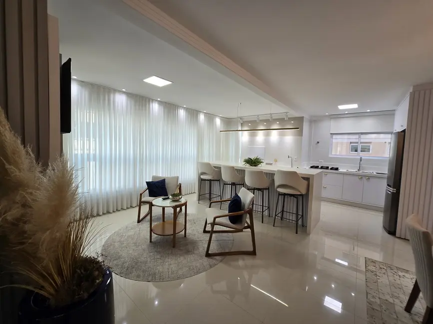 Foto 9 de Apartamento com 3 quartos à venda, 137m2 em Meia Praia, Itapema - SC