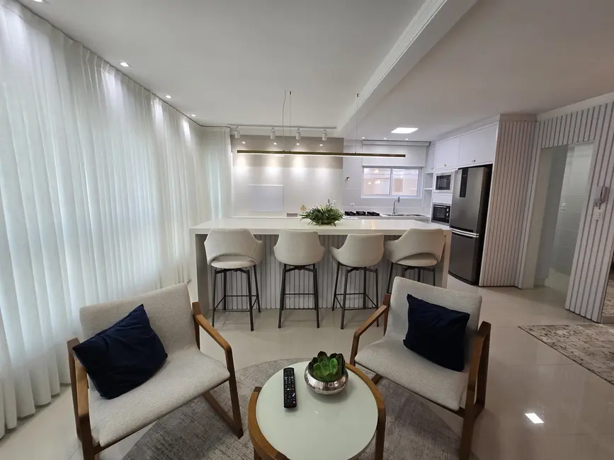 Foto 6 de Apartamento com 3 quartos à venda, 137m2 em Meia Praia, Itapema - SC