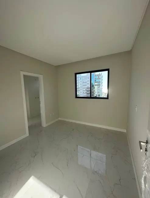 Foto 1 de Apartamento com 3 quartos à venda, 100m2 em Meia Praia, Itapema - SC