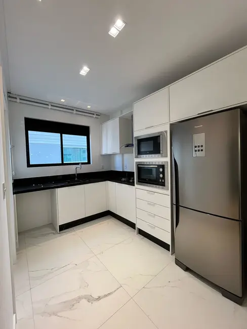 Foto 8 de Apartamento com 3 quartos à venda, 126m2 em Meia Praia, Itapema - SC