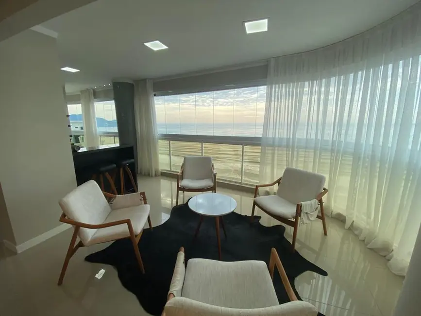 Foto 7 de Apartamento com 4 quartos à venda, 208m2 em Meia Praia, Itapema - SC
