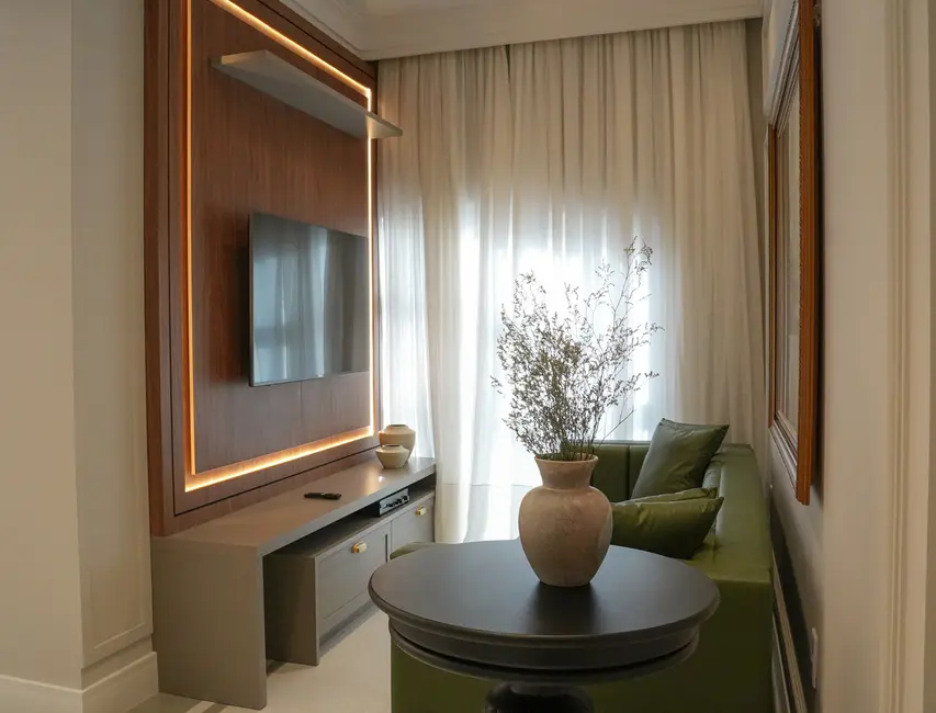 Foto 4 de Apartamento com 2 quartos à venda, 92m2 em Centro, Itapema - SC