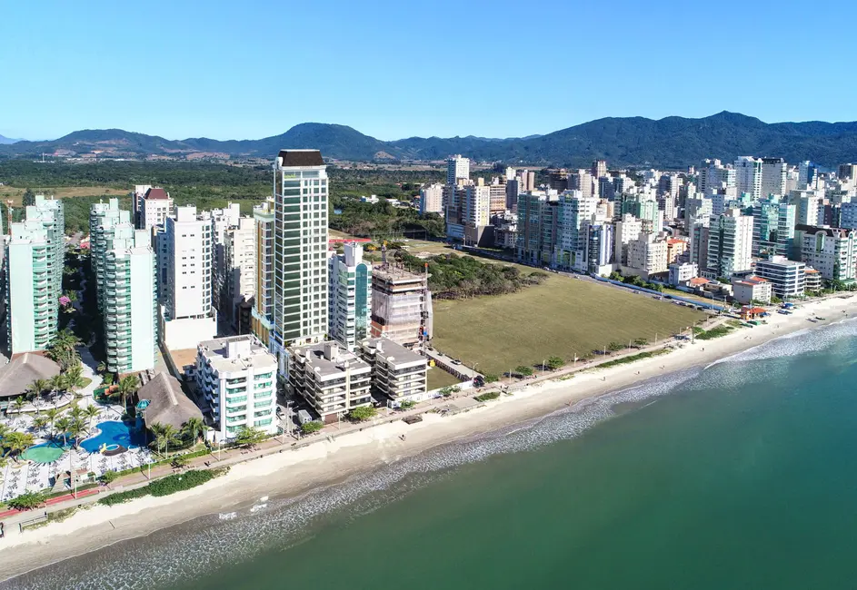 Apartamento com 4 quartos à venda, 166m2 em Meia Praia, Itapema - SC - imagem 3 Foto 3 de Apartamento com 4 quartos à venda, 166m2 em Meia Praia, Itapema - SC