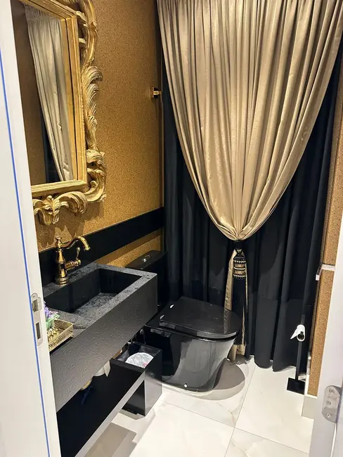 Foto 3 de Apartamento com 4 quartos à venda, 182m2 em Meia Praia, Itapema - SC