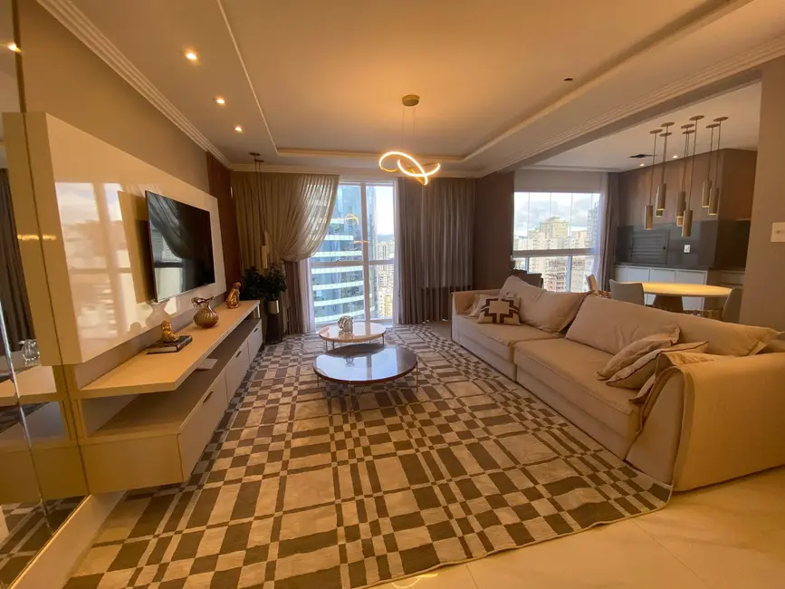 Foto 6 de Apartamento com 4 quartos à venda, 195m2 em Meia Praia, Itapema - SC