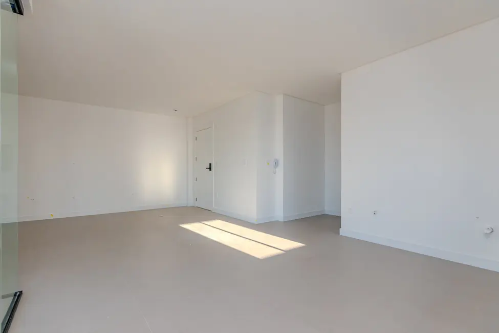 Apartamento com 3 quartos à venda, 130m2 em Meia Praia, Itapema - SC - imagem 8 Foto 8 de Apartamento com 3 quartos à venda, 130m2 em Meia Praia, Itapema - SC