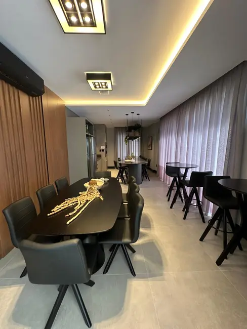 Foto 4 de Apartamento com 3 quartos à venda, 131m2 em Meia Praia, Itapema - SC