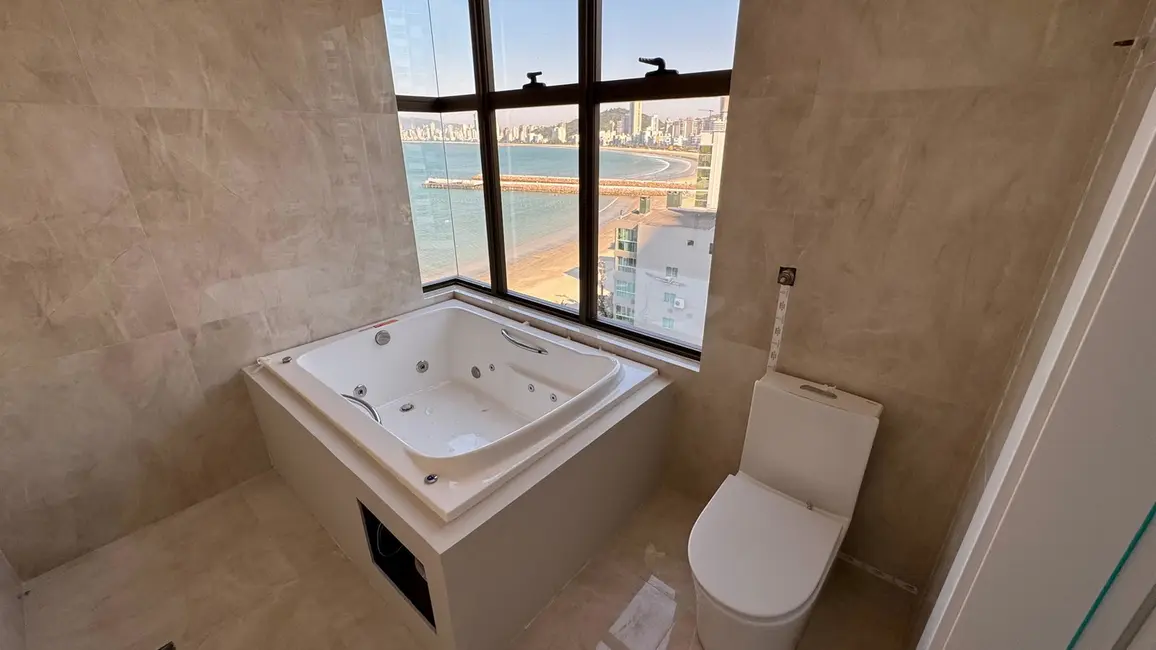 Apartamento com 4 quartos à venda, 185m2 em Itapema - SC - imagem 5 Foto 5 de Apartamento com 4 quartos à venda, 185m2 em Itapema - SC