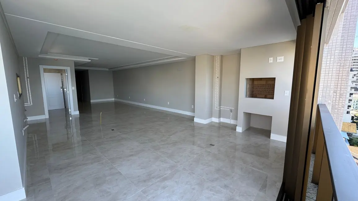 Apartamento com 4 quartos à venda, 185m2 em Itapema - SC - imagem 2 Foto 2 de Apartamento com 4 quartos à venda, 185m2 em Itapema - SC