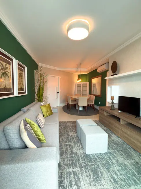 Foto 3 de Apartamento com 3 quartos à venda, 120m2 em Meia Praia, Itapema - SC