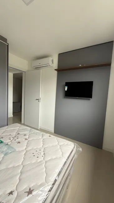 Foto 3 de Apartamento com 2 quartos à venda, 59m2 em Itapema - SC