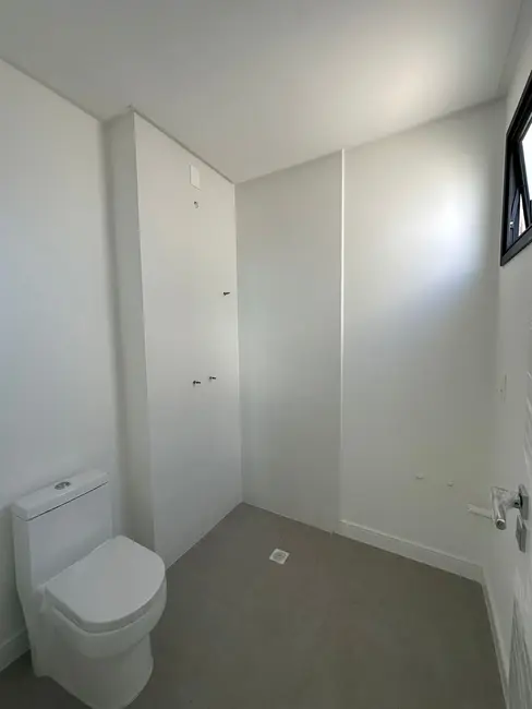 Foto 9 de Apartamento com 3 quartos à venda, 137m2 em Meia Praia, Itapema - SC