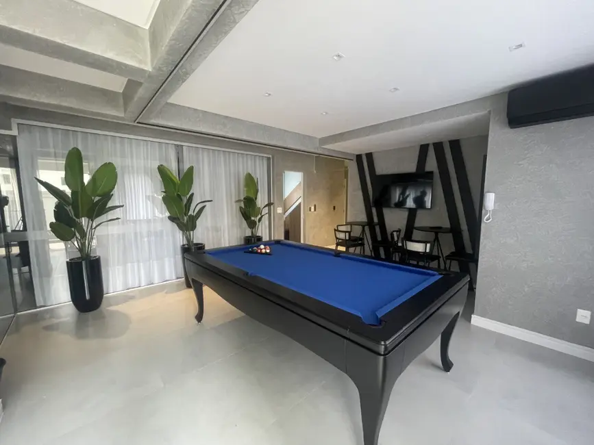 Foto 2 de Apartamento com 3 quartos à venda, 114m2 em Meia Praia, Itapema - SC